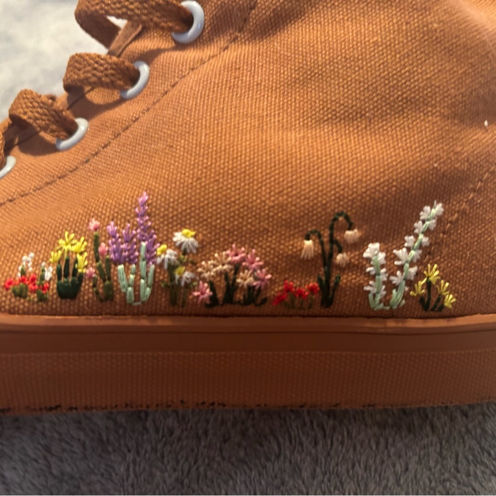 BANGS Size 8 High-Top Sneakers in Rust Orange - Picture 3 of 4